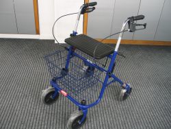 NOLEGGIO DEAMBULATORE ROLLATOR